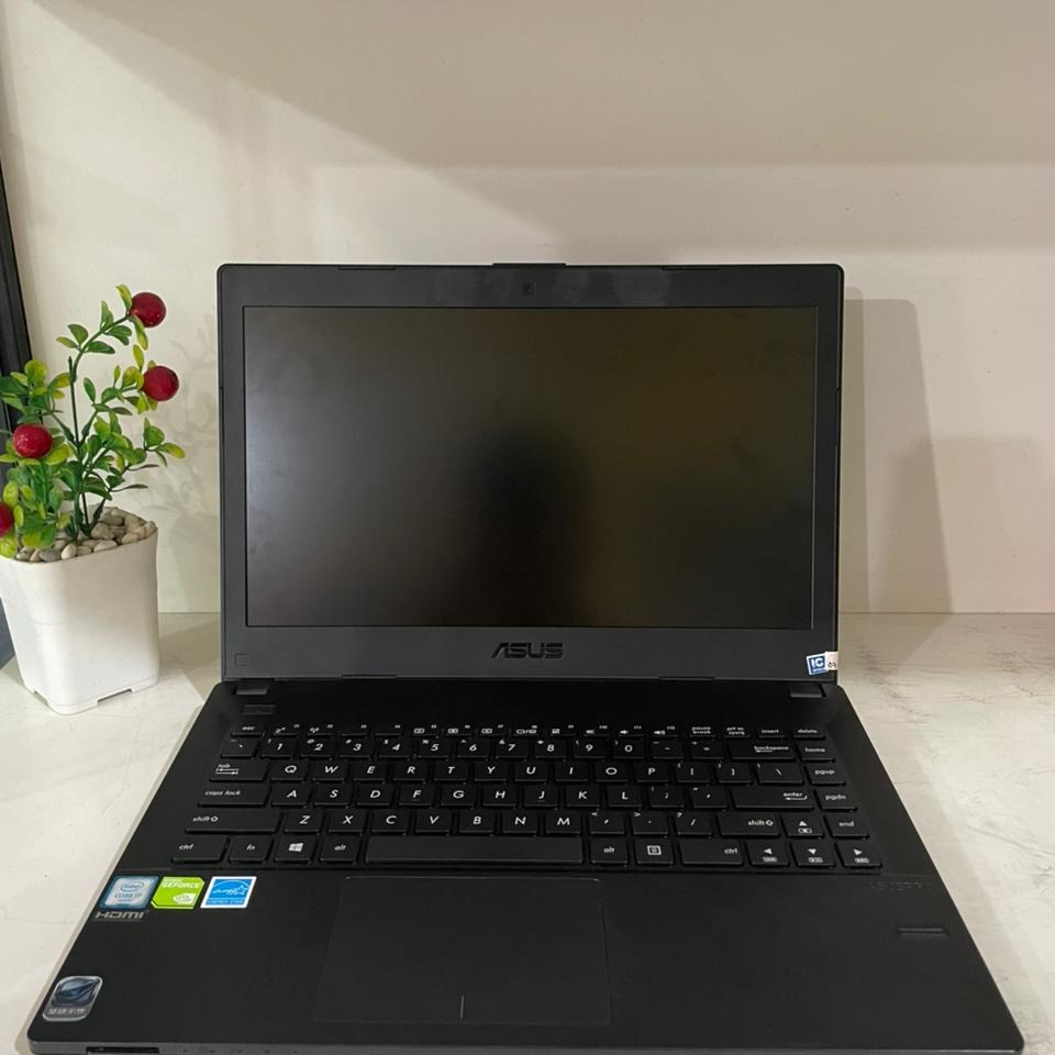 ASUS Pro P453U